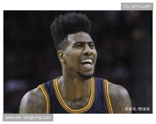 足球潮流发型大赏：球星新造型引领时尚风潮