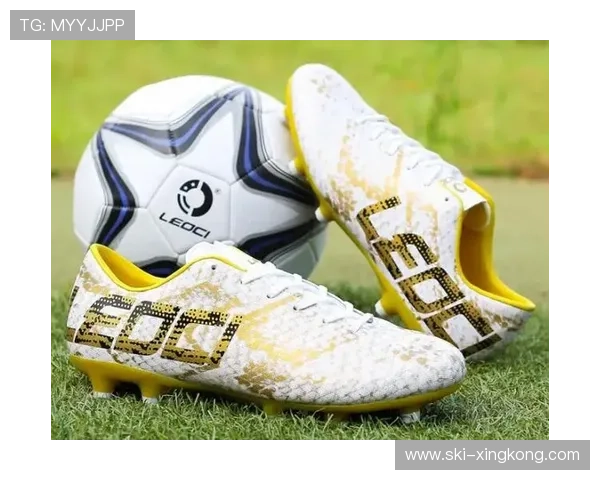 足球球星常穿的运动鞋款及其品牌解析，助你了解职业球员的选择标准